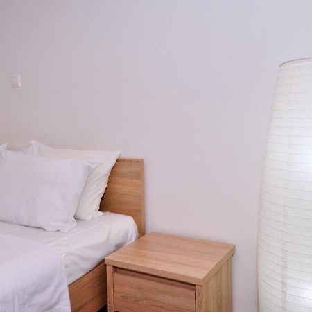 Koukaki, A Minimal Studio Αθήνα Εξωτερικό φωτογραφία